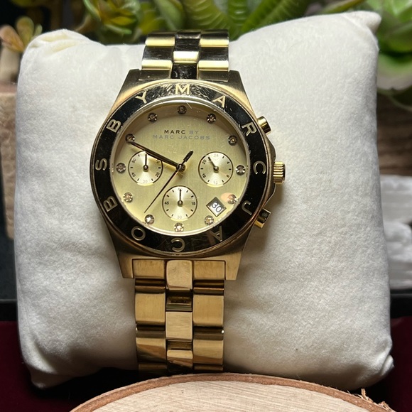 MARC by Marc Jacobs Watch ✨ - Picture 6 of 10